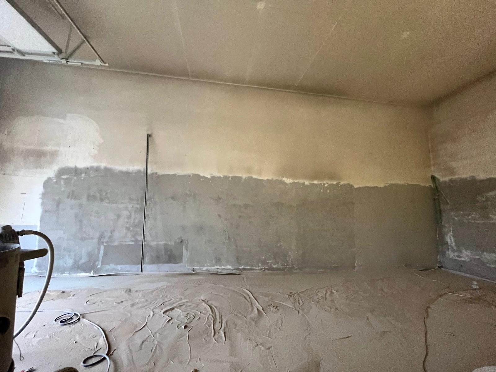 Koka māja pārtīrīta